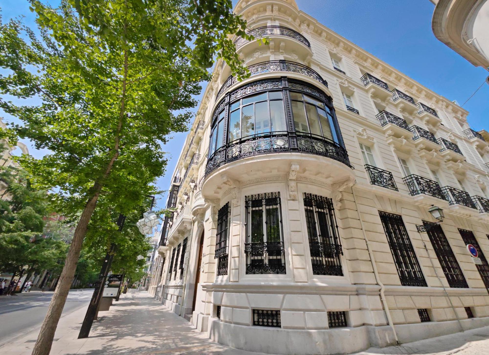 Palacio Gran Via, A Royal Hideaway Hotel Granada Luaran gambar